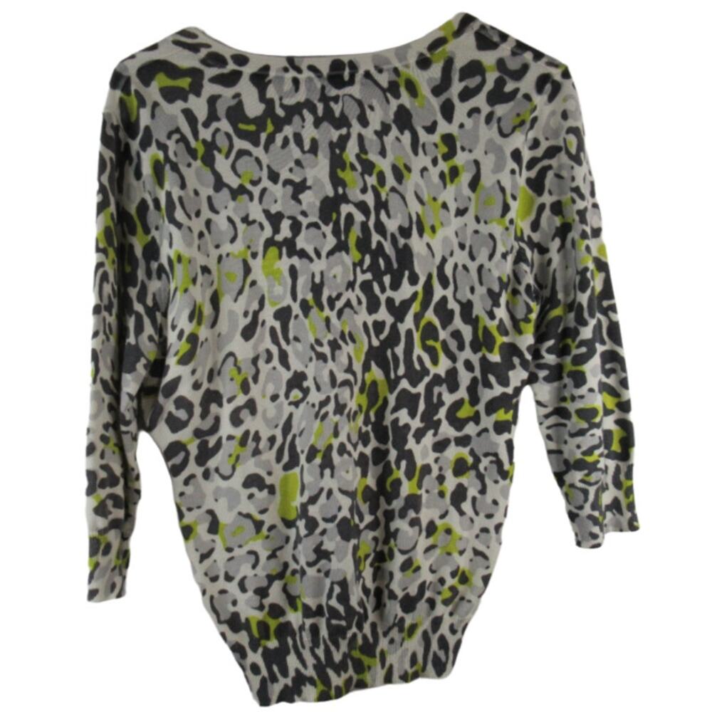 New York & Company 3/4 Sleeve grey and green leopard print cardigan - Picture 2 of 3
